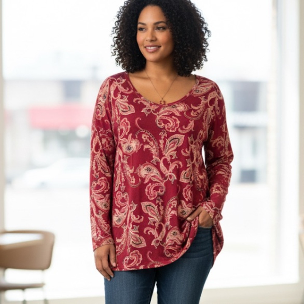 High Fifth long sleeve with scoop neck & roll up sleeve size 1 X